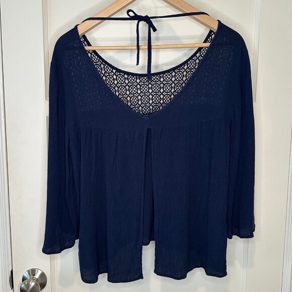 SALE 2/25 Abercrombie & Fitch Boho Style 3/4 Length Sleeve Top, Navy Size Small - Picture 7 of 12